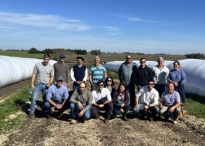 Lee más sobre el artículo Talleres de pastoreo eficiente fueron organizados por Agrifirm en el marco de Mercoláctea 2025